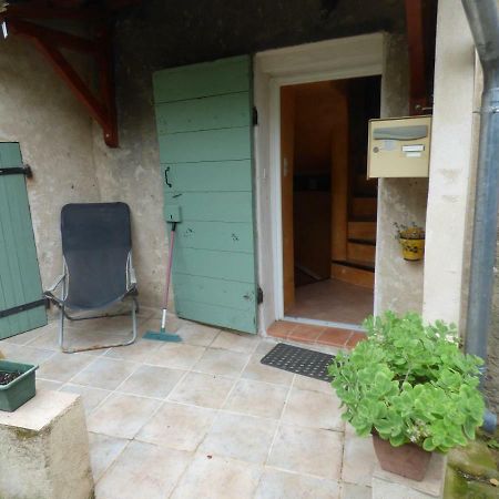 Le Gîte de Dédée Entrevennes Exterior foto